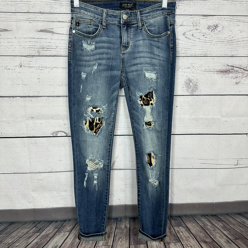 Judy Blue Jeans Womens 26 Animal Print Fit Distressed‎ Rips Patches Comfort